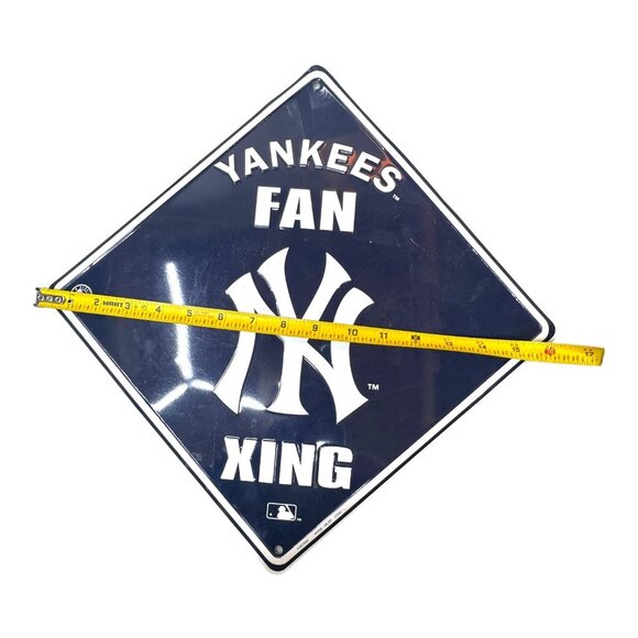 New York Yankees Fan Crossisng Metal Sign Diamond Shaped MLB Wall Decor Navy 12" - Picture 6 of 8